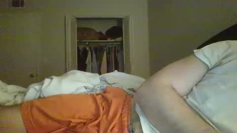 orange22boi online show from January 17, 5:32 am