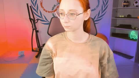 Orianna -  Hi Im into geek culture cosplay crafting LARP games. Shall we play DnD online show from January 19, 3:10 pm