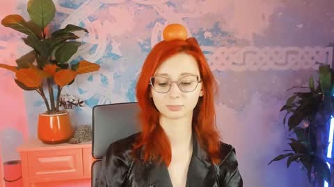 Orianna -  Hi Im into geek culture cosplay crafting LARP games. Shall we play DnD online show from January 22, 4:02 pm