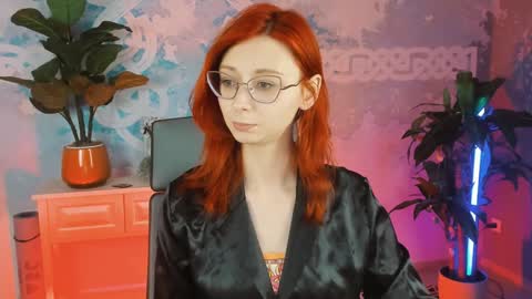 Orianna -  Hi Im into geek culture cosplay crafting LARP games. Shall we play DnD online show from January 22, 12:38 pm