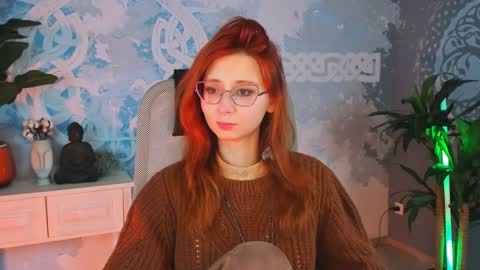 Orianna -  Hi Im into geek culture cosplay crafting LARP games. Shall we play DnD online show from December 13, 1:44 pm