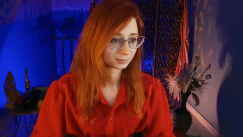 Orianna -  Hi Im into geek culture cosplay crafting LARP games. Shall we play DnD online show from December 5, 3:23 pm