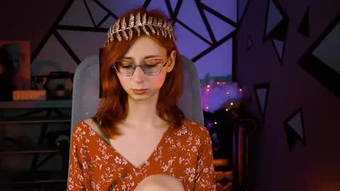 Orianna -  Hi Im into geek culture cosplay crafting LARP games. Shall we play DnD online show from January 25, 3:09 pm