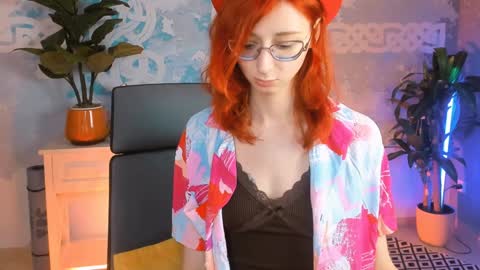 Orianna -  Hi Im into geek culture cosplay crafting LARP games. Shall we play DnD online show from January 23, 4:15 pm