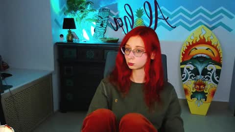 Orianna -  Hi Im into geek culture cosplay crafting LARP games. Shall we play DnD online show from January 10, 6:06 pm