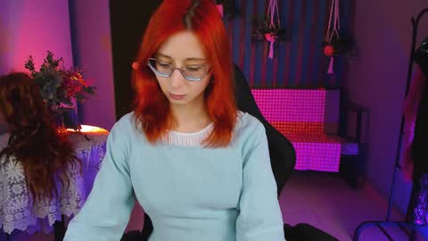 Orianna -  Hi Im into geek culture cosplay crafting LARP games. Shall we play DnD online show from February 1, 2:24 pm