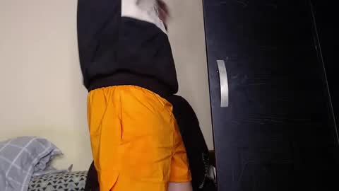 Snapshot of otto_stud chatting on February 24, 4:16 am otto_stud online show from February 24, 4:16 am