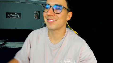 Owen online show from September 12, 2:35 am