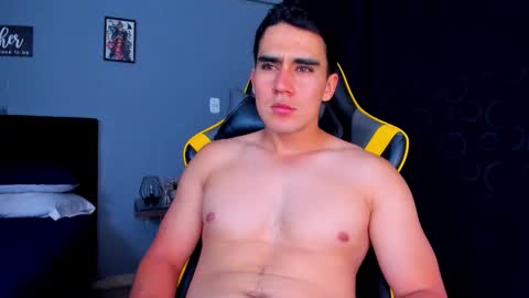 Owen online show from September 17, 2:59 am