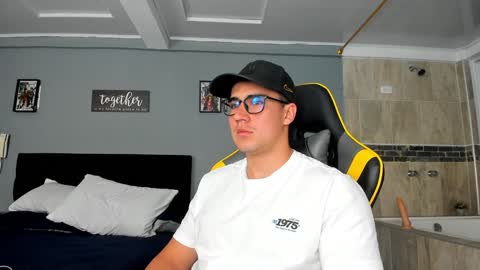 Owen online show from January 19, 6:20 am