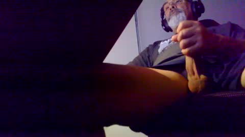 Oi Oi Oi online show from February 18, 9:32 am