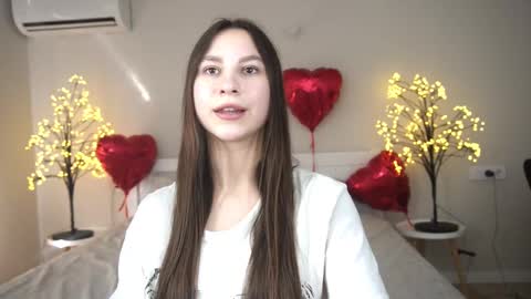 Paige online show from March 4, 9:51 am