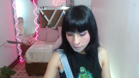 palmerfox_tay online show from January 29, 11:41 am