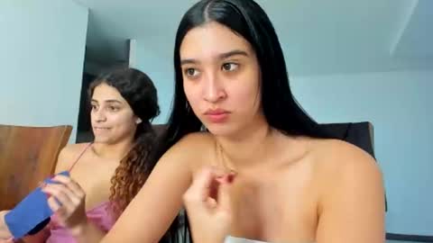 pamela_milleer online show from January 19, 3:08 am