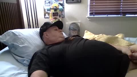 Snapshot of panos678442 chatting on February 25, 7:27 pm panos online show from February 25, 7:27 pm