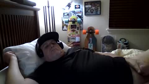 Snapshot of panos678442 chatting on January 5, 11:04 am panos online show from January 5, 11:04 am