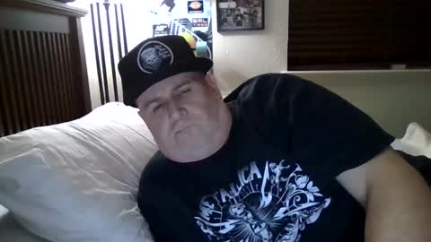 Snapshot of panos678442 chatting on March 12, 3:35 am panos online show from March 12, 3:35 am