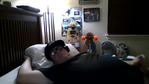 Snapshot of panos678442 chatting on December 8, 1:14 pm panos online show from December 8, 1:14 pm