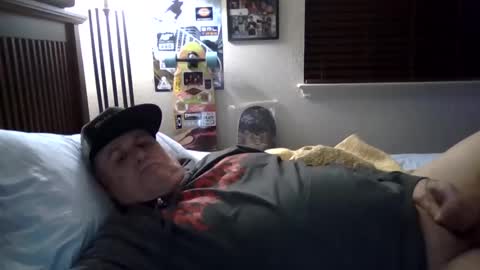 Snapshot of panos678442 chatting on February 23, 5:34 am panos online show from February 23, 5:34 am