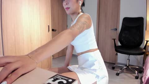 Snapshot of pao_thebigclit chatting on March 2, 1:15 am Paolita online show from March 2, 1:15 am