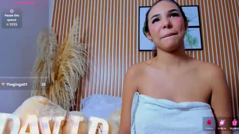 Snapshot of paolabigboobs_ chatting on September 15, 4:47 am paola online show from September 15, 4:47 am
