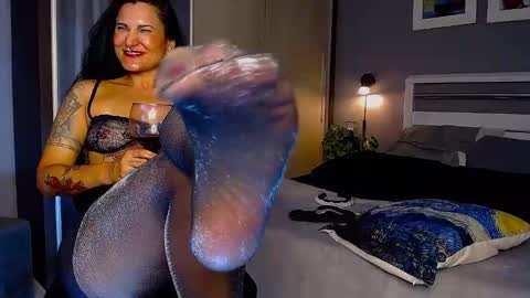 My alter ego Betinna Flowers - a tattooed Miss  -   Are you missing me come in here  -  online show from January 25, 12:27 am