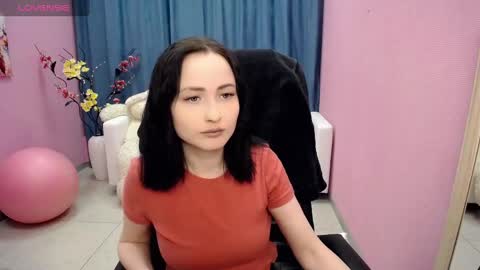 Snapshot of paradox_666_ chatting on February 16, 4:21 pm Louise online show from February 16, 4:21 pm