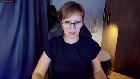 Paris online show from February 22, 7:47 pm