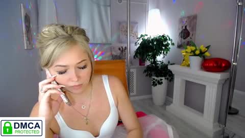 Snapshot of passionate_babe chatting on March 11, 6:30 am I have returned from vacation and I am glad to share my energy and emotions with you online show from March 11, 6:30 am