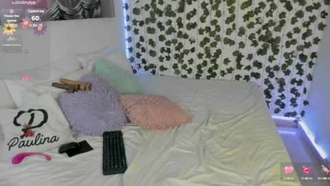 paulina online show from January 12, 3:28 am