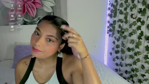 paulina online show from December 27, 1:11 am