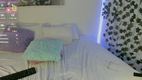 paulina online show from January 3, 3:05 am