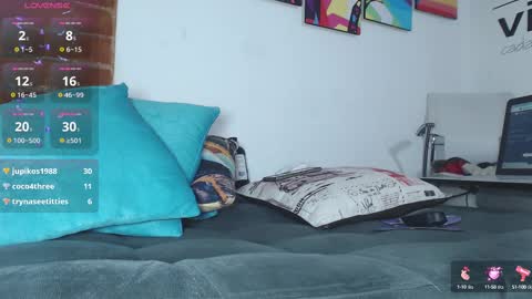Snapshot of paulina_lovers18 chatting on March 4, 6:04 am Paulina online show from March 4, 6:04 am