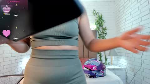Snapshot of paulina_sweett chatting on March 5, 12:44 pm Paulina online show from March 5, 12:44 pm
