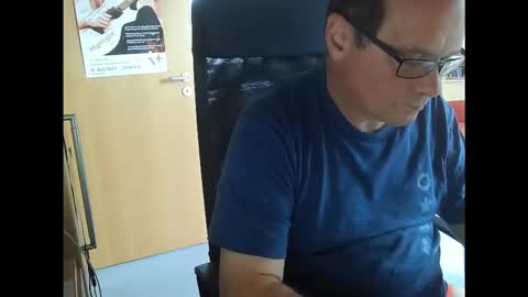 Snapshot of pavlovsdog2006 chatting on September 22, 8:29 am Pavlov aka Peter online show from September 22, 8:29 am