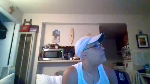 pawgkiller online show from September 9, 1:49 am