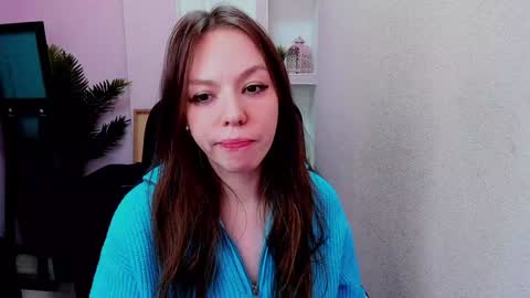 Snapshot of persinaky chatting on February 8, 8:42 am horror flying on the wings of the night.... online show from February 8, 8:42 am