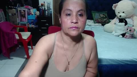 Snapshot of pervert_mommy_x chatting on February 27, 9:40 am SAMY online show from February 27, 9:40 am