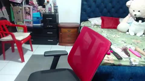 Snapshot of pervert_mommy_x chatting on March 11, 9:56 am SAMY online show from March 11, 9:56 am