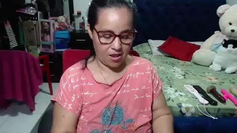 Snapshot of pervert_mommy_x chatting on March 8, 1:57 pm SAMY online show from March 8, 1:57 pm