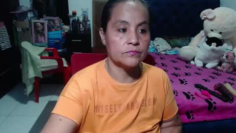 Snapshot of pervert_mommy_x chatting on February 25, 9:20 am SAMY online show from February 25, 9:20 am