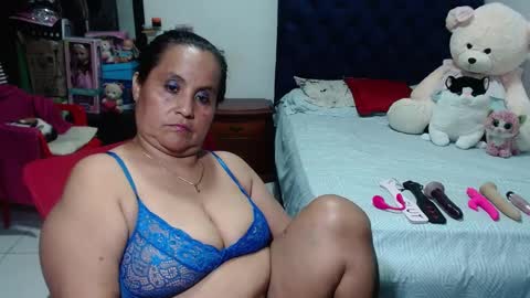 Snapshot of pervert_mommy_x chatting on March 7, 12:56 pm SAMY online show from March 7, 12:56 pm