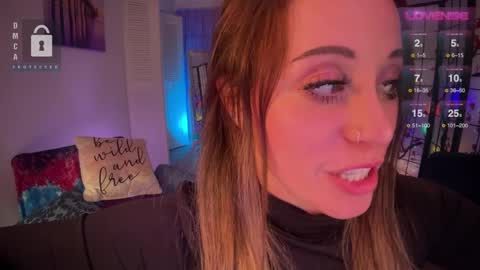 Jules online show from December 7, 12:40 pm