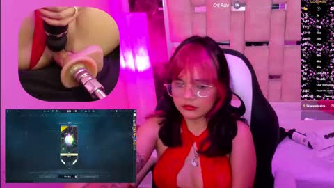 Snapshot of petitesally_ chatting on February 28, 4:43 am Sally online show from February 28, 4:43 am