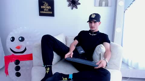 philiprich online show from December 17, 6:53 pm