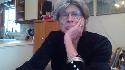 phillipa online show from January 29, 5:13 pm