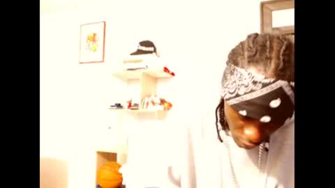 2 pac shakur online show from February 23, 2:18 am