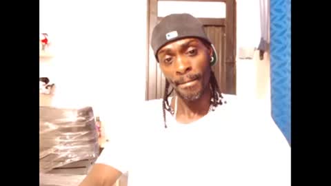 2 pac shakur online show from January 6, 8:28 pm