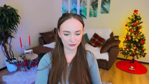 Emelie online show from January 30, 2:04 pm