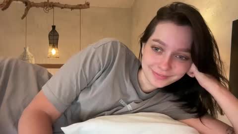 Trisha     online show from February 18, 2:38 pm